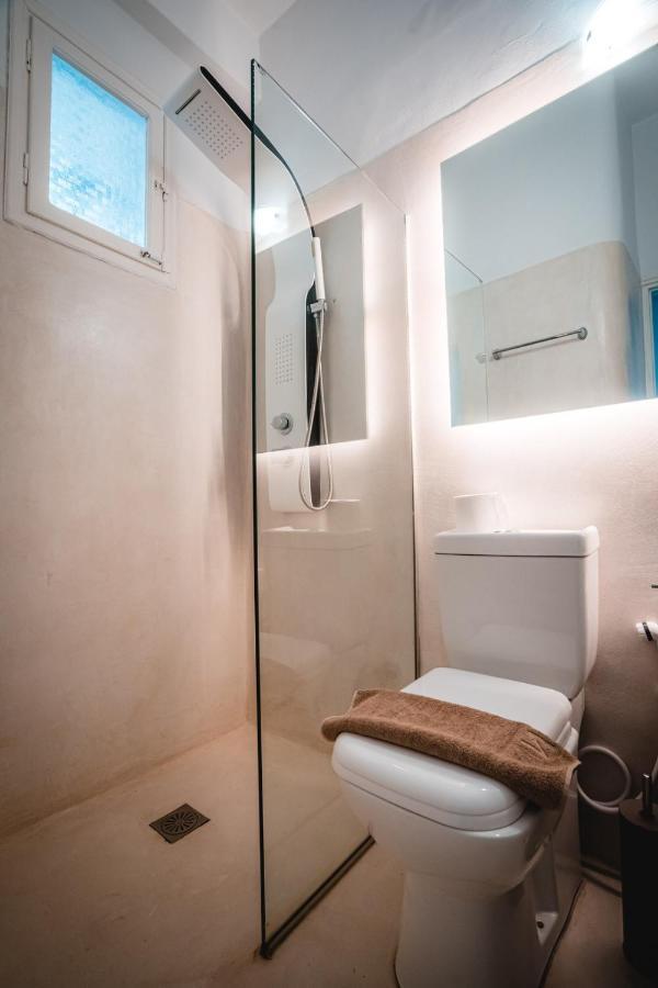 אפולוניה Esmeralda Apartments מראה חיצוני תמונה