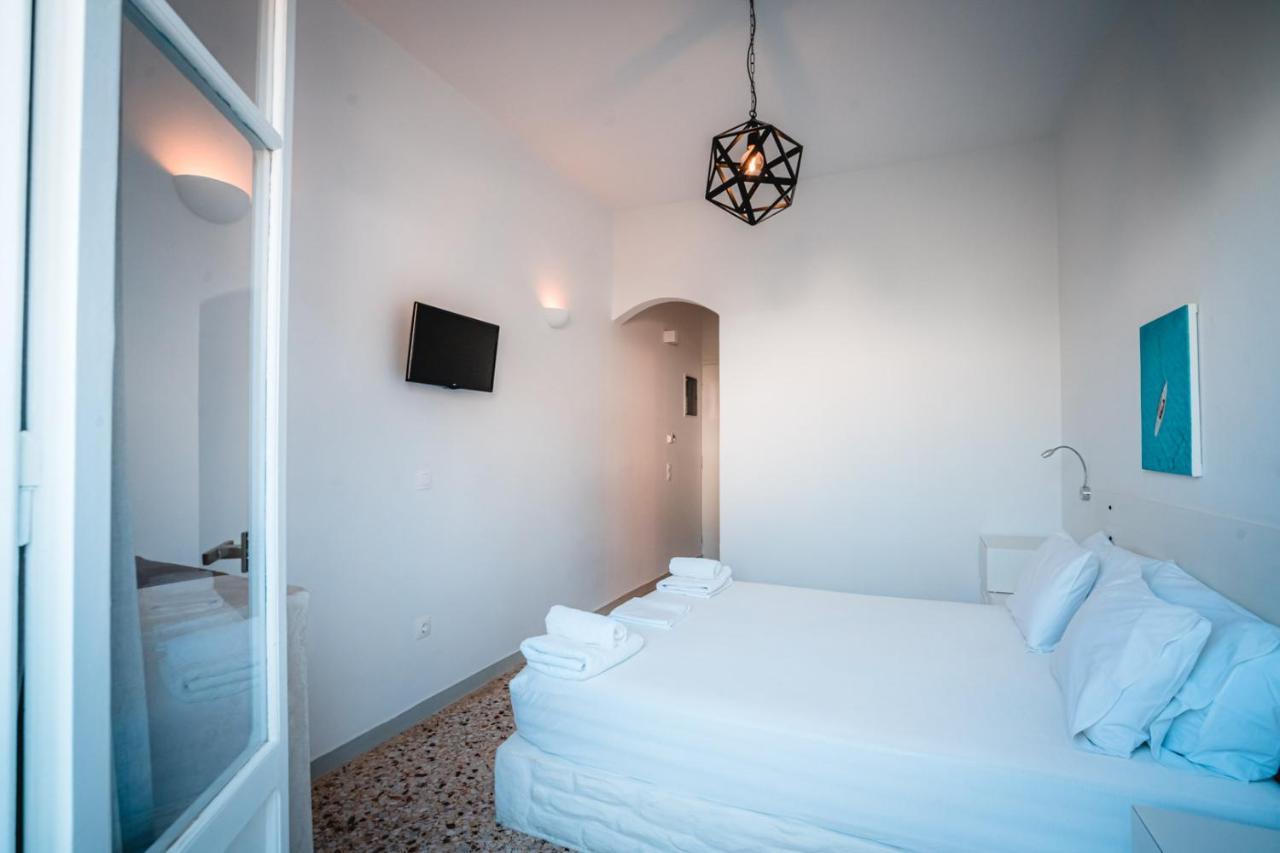 אפולוניה Esmeralda Apartments מראה חיצוני תמונה