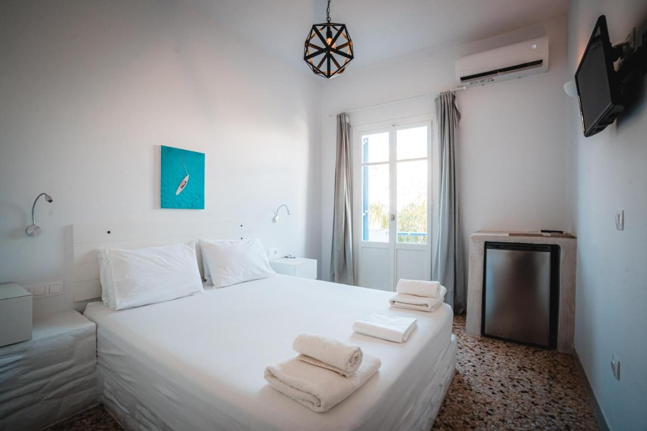 אפולוניה Esmeralda Apartments מראה חיצוני תמונה